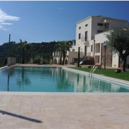 Tenuta Santa Tecla Ачиреале Екстериор снимка