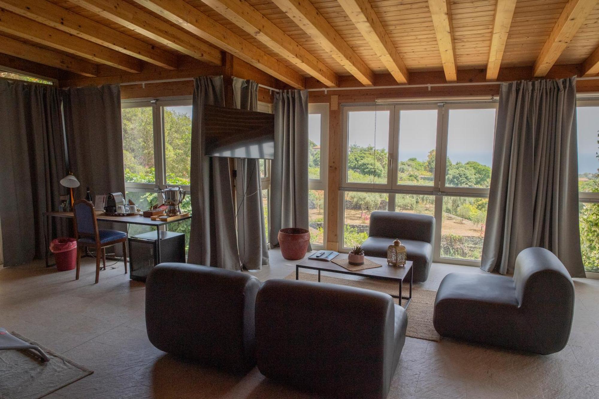 Tenuta Santa Tecla Ачиреале Екстериор снимка